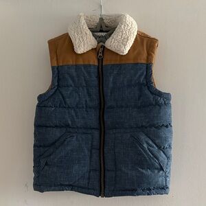 Kids Gymboree Blue and Tan Puffer Vest size 4T